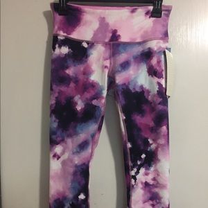 New Lululemon Blooming Pixie Multi Crop.